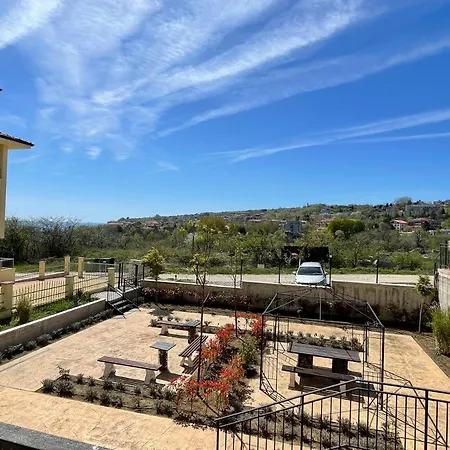 Sun -byala Sp Апартаменты Бяла